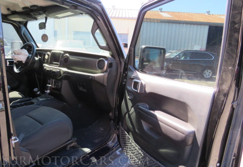 2020 Jeep Gladiator - Image 22