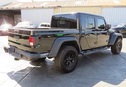 2020 Jeep Gladiator - Image 10