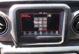 2020 Jeep Gladiator - Image 35