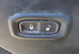 2020 Jeep Gladiator - Image 40