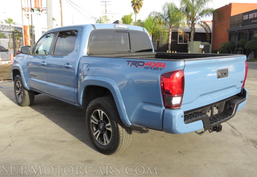 2019 Toyota Tacoma 4WD - Image 7