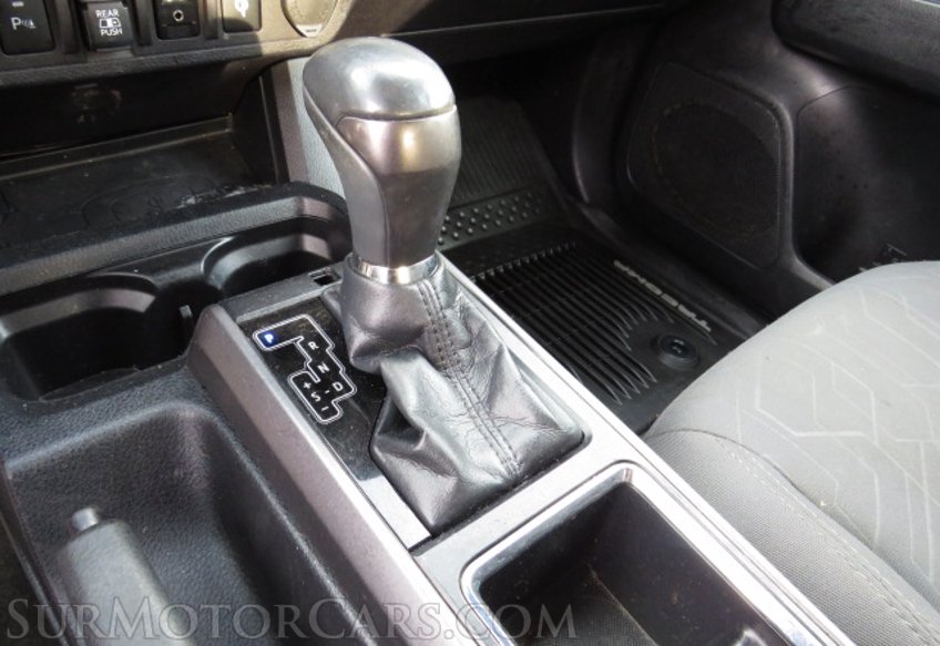 2019 Toyota Tacoma 4WD - Image 43