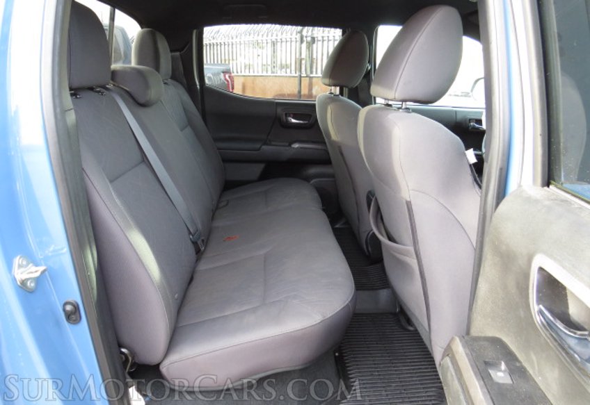 2019 Toyota Tacoma 4WD - Image 31