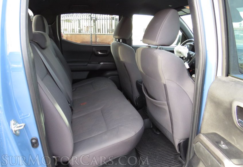 2019 Toyota Tacoma 4WD - Image 33