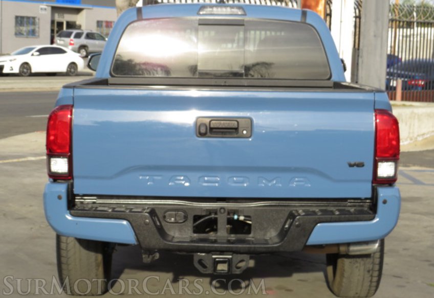 2019 Toyota Tacoma 4WD - Image 12