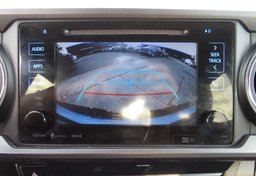 2019 Toyota Tacoma 4WD - Image 37