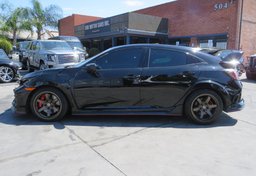 2019 Honda Civic Type R - Image 11