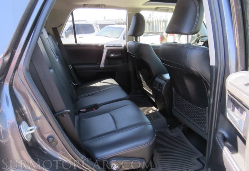 2017 Toyota 4Runner - Image 29