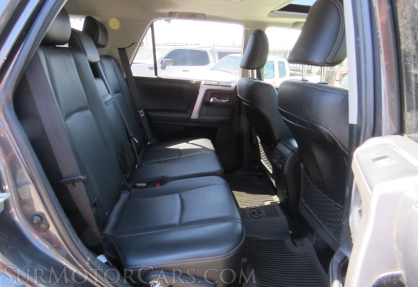 2017 Toyota 4Runner - Image 31