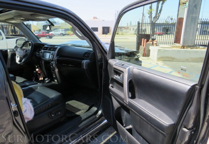 2017 Toyota 4Runner - Image 22