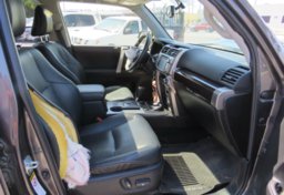 2017 Toyota 4Runner - Image 26