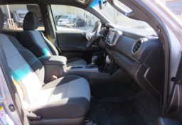 2020 Toyota Tacoma 4WD - Image 26