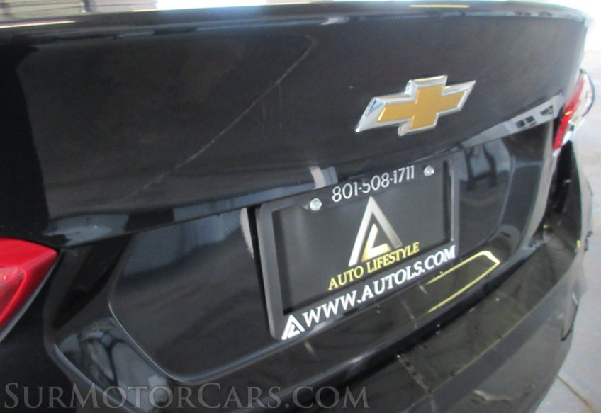 2020 Chevrolet Malibu - Image 19