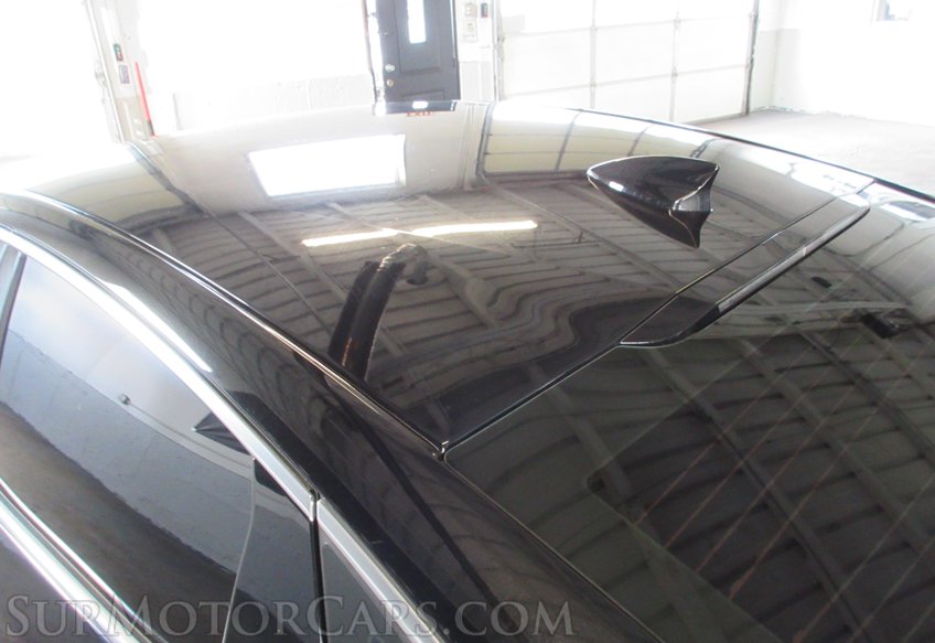 2020 Chevrolet Malibu - Image 17