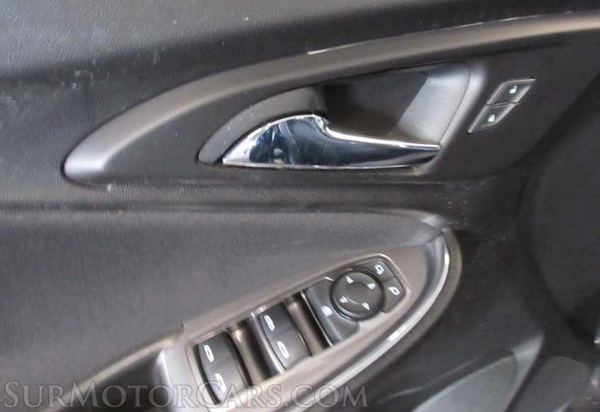 2020 Chevrolet Malibu - Image 53