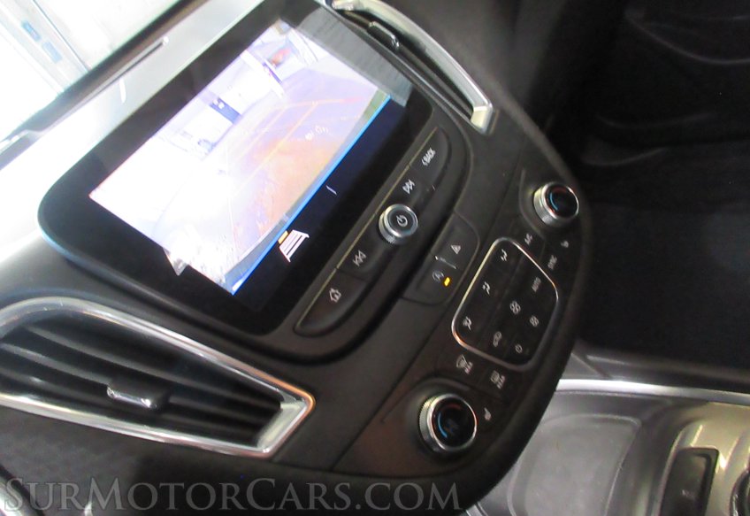 2020 Chevrolet Malibu - Image 39