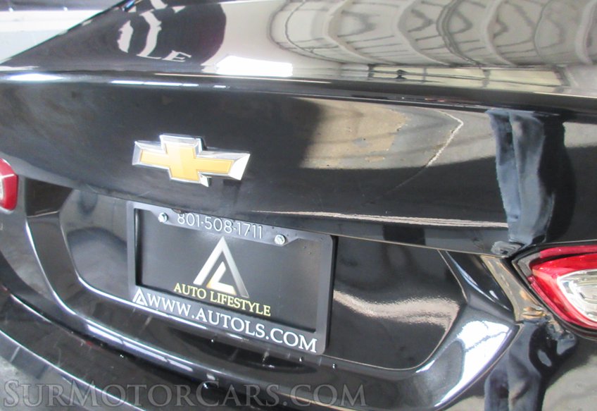 2020 Chevrolet Malibu - Image 21