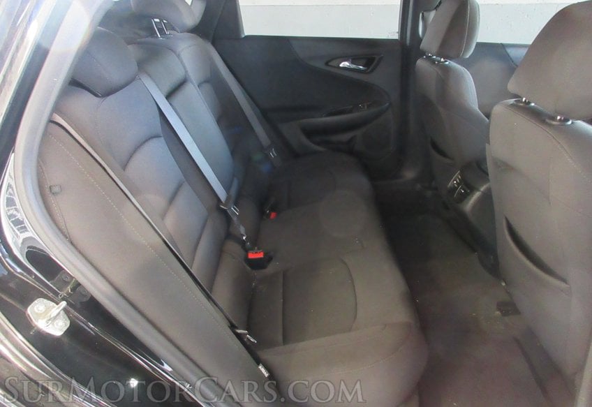 2020 Chevrolet Malibu - Image 32