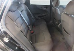 2020 Chevrolet Malibu - Image 32