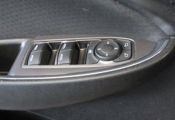 2020 Chevrolet Malibu - Image 51