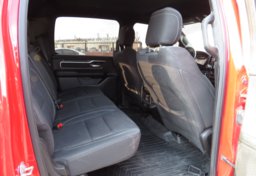 2020 Ram 1500 - Image 32