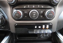 2020 Ram 1500 - Image 38