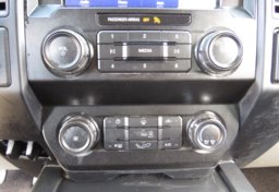 2020 Ford F-150 - Image 38