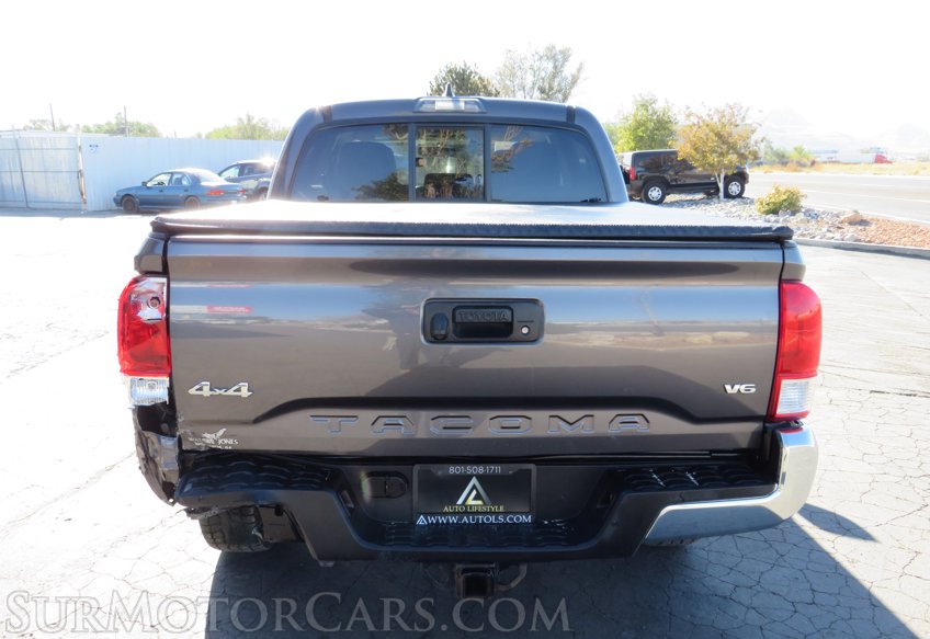 2016 Toyota Tacoma - Image 14
