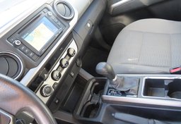 2016 Toyota Tacoma - Image 46