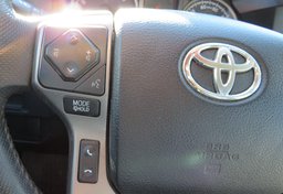 2016 Toyota Tacoma - Image 44