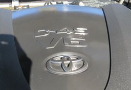 2016 Toyota Tacoma - Image 62