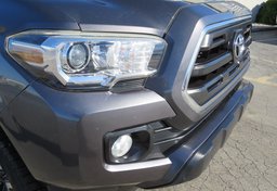 2016 Toyota Tacoma - Image 29