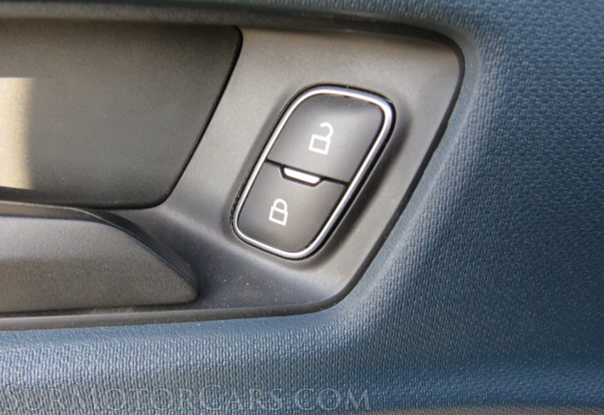 2022 Ford Maverick Hybrid - Image 40