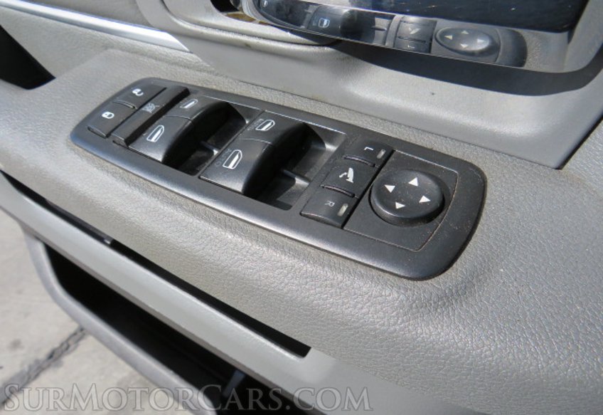 2013 Ram 1500 - Image 38