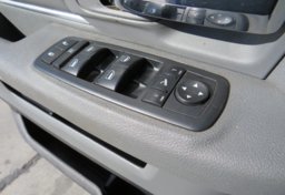 2013 Ram 1500 - Image 38