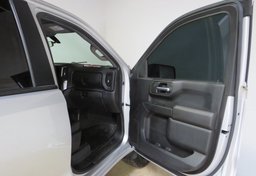 2021 Chevrolet Silverado 1500 - Image 23