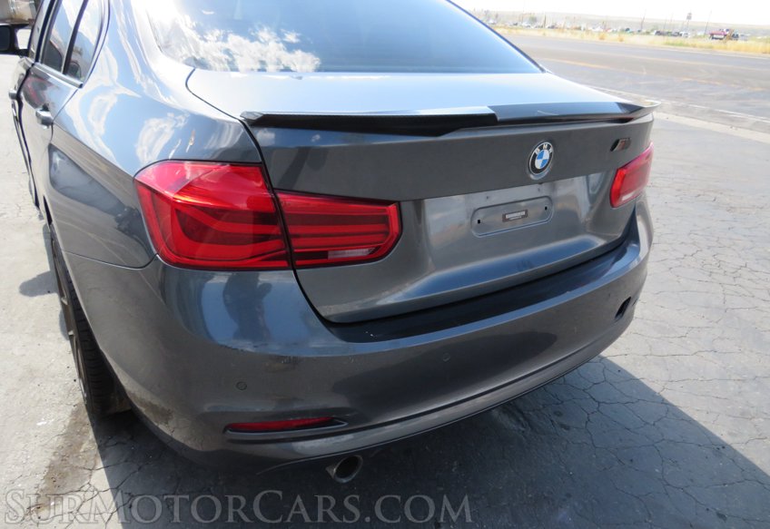 2016 BMW 3 Series - Image 12