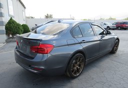 2016 BMW 3 Series - Image 5