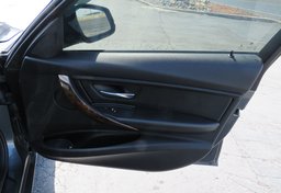 2016 BMW 3 Series - Image 49