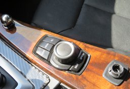 2016 BMW 3 Series - Image 47