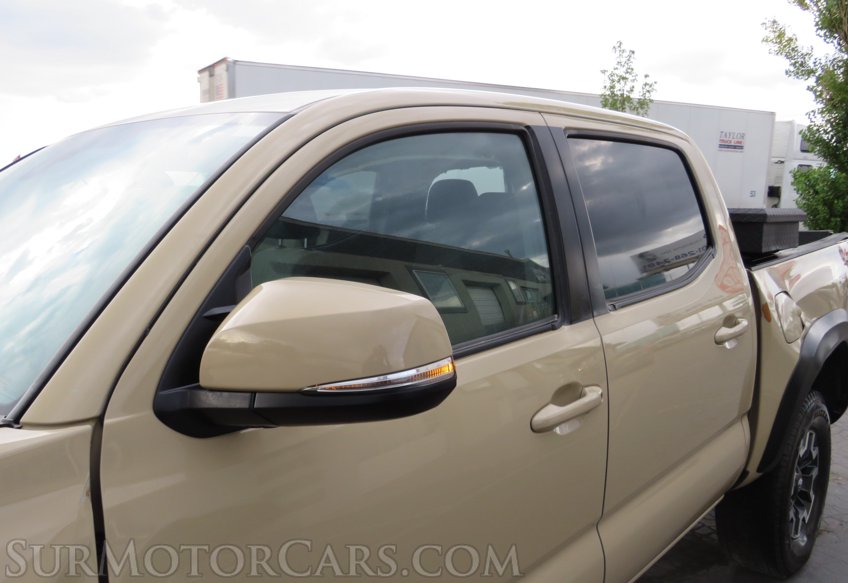 2020 Toyota Tacoma 4WD - Image 12