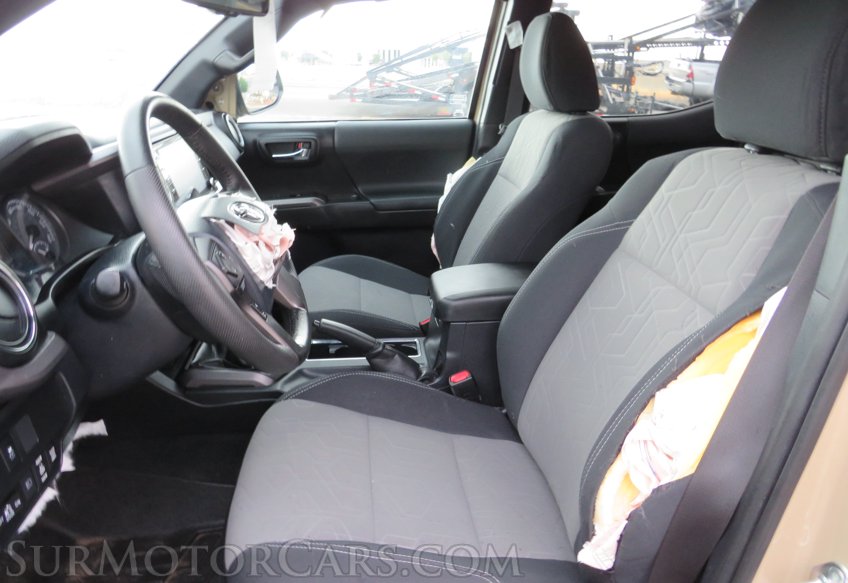 2020 Toyota Tacoma 4WD - Image 21