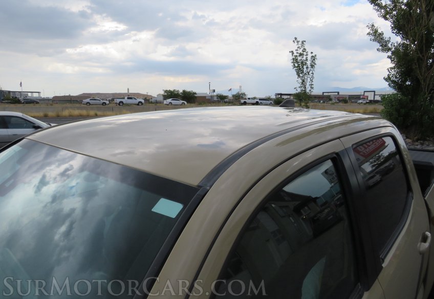 2020 Toyota Tacoma 4WD - Image 15