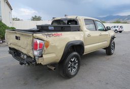 2020 Toyota Tacoma 4WD - Image 7