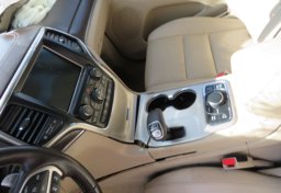 2014 Jeep Grand Cherokee - Image 37