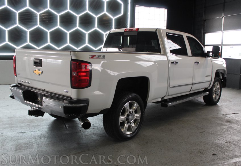 2016 Chevrolet Silverado 3500HD - Image 8