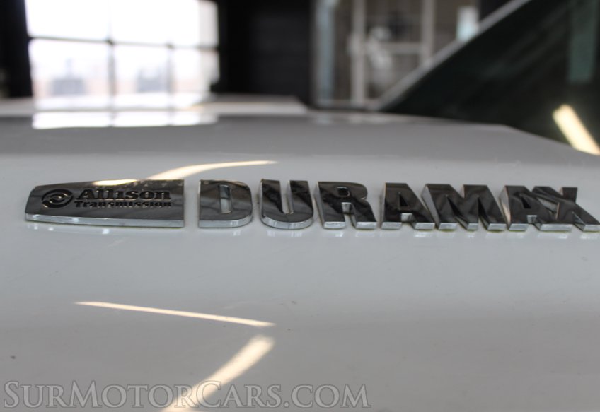 2016 Chevrolet Silverado 3500HD - Image 25