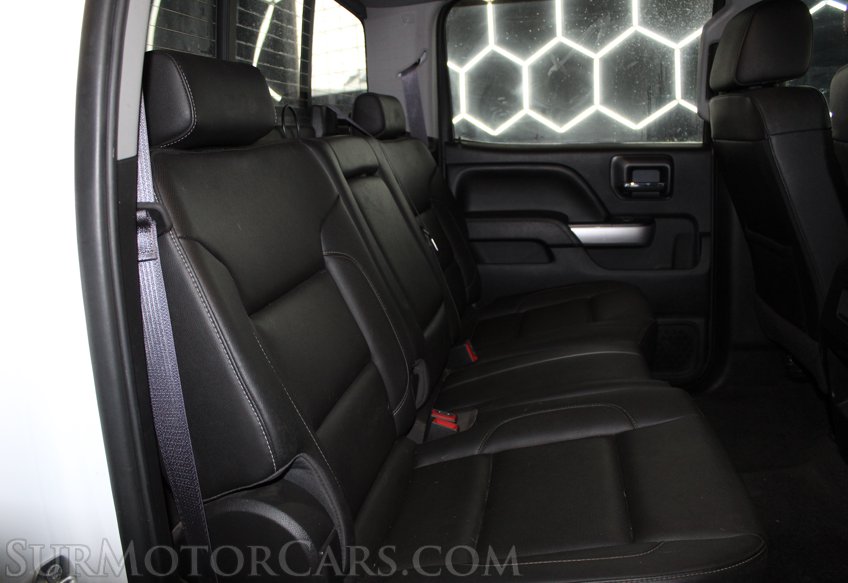 2016 Chevrolet Silverado 3500HD - Image 32