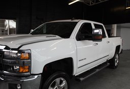 2016 Chevrolet Silverado 3500HD - Image 16