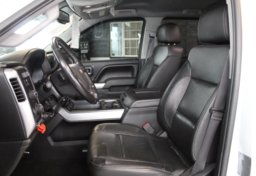 2016 Chevrolet Silverado 3500HD - Image 30